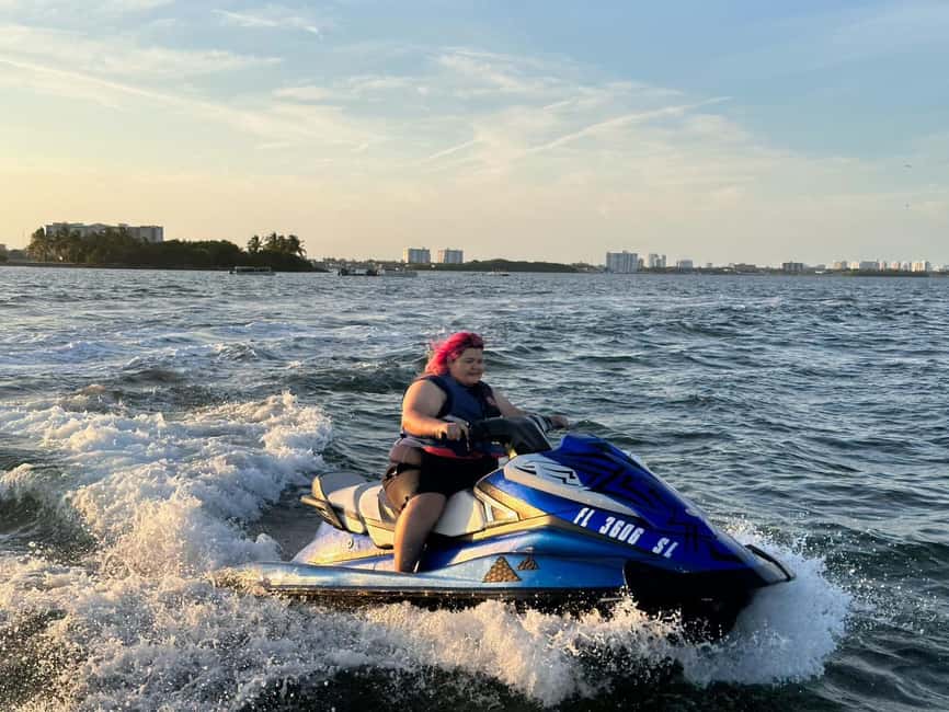 961 NW Seventh St Miami, FL 33136 Miami Jetski aventure #1 - The boat transfer: what that 15–30 minutes is really for