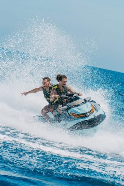 Alcudia: Bay of Alcudia Jet Ski Tour with Photos - Meeting at Alcudiamar: pantalan 4 and what happens first