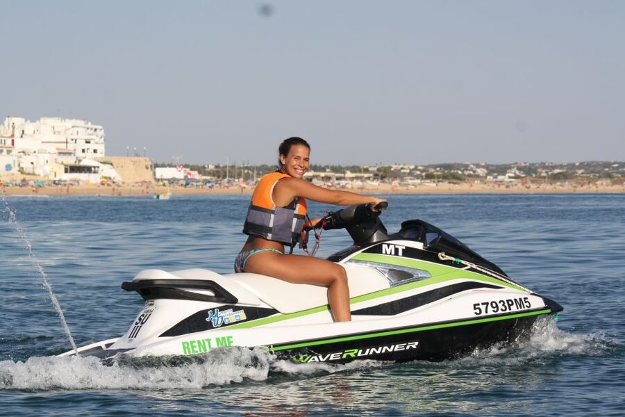 Algarve: Jet Ski Rental in Armação de Pêra - Yamaha VX WaveRunner 2024: why the machine matters