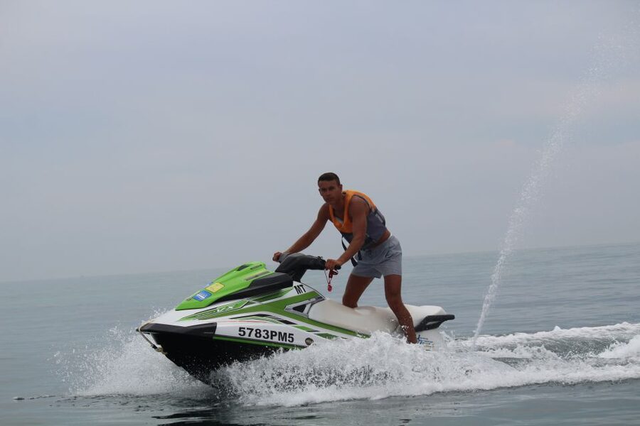 Algarve: Jet Ski Rental in Armação de Pêra - Price and value: per jet ski, up to 2 people