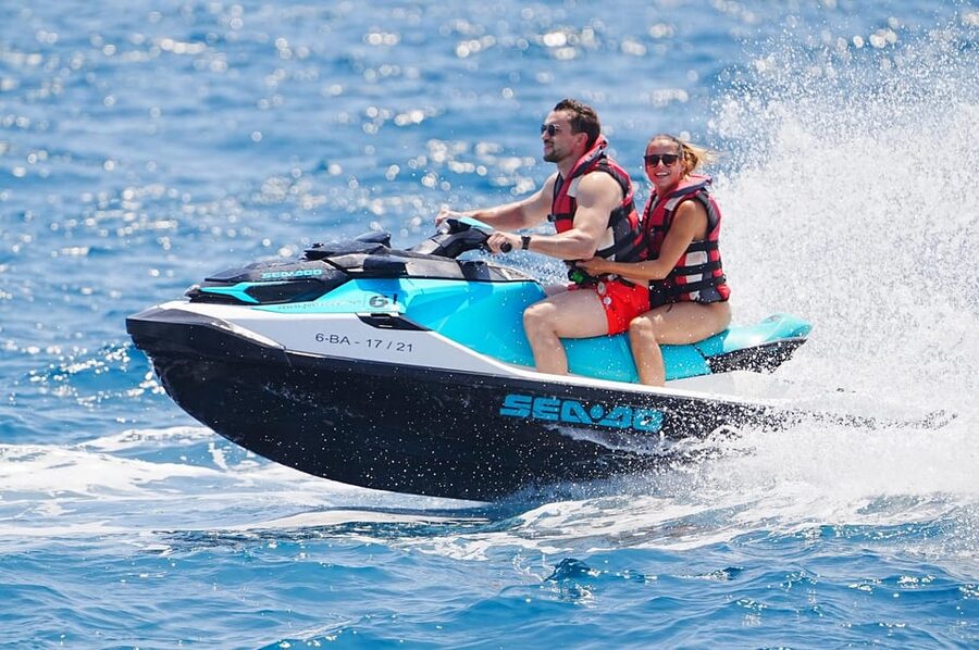 Barcelona: Jet Ski Rental (No License Needed) - What You Need to Bring (and What You Should Leave Alone)