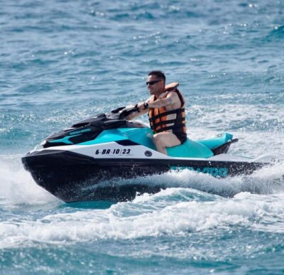 Barcelona: Rent a Jetski and speed through the ocean - What’s included on arrival: life jacket, safety briefing, and your quick game plan