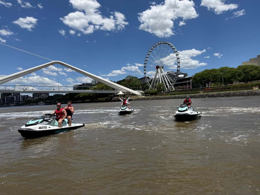 Brisbane River Jet Ski Tour - Pink Mansion and the Riverfront Facades