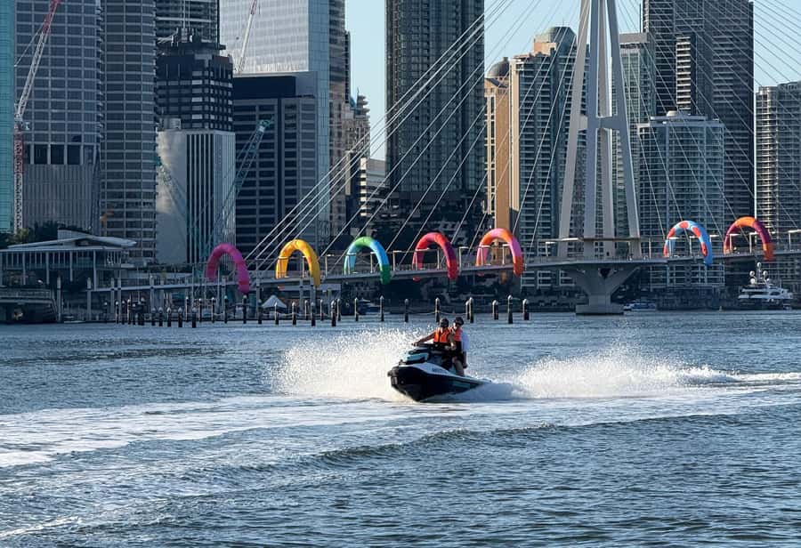 Brisbane: Sunset Jetski Tour on the Brisbane River - The big appeal: skyline views you can feel at speed