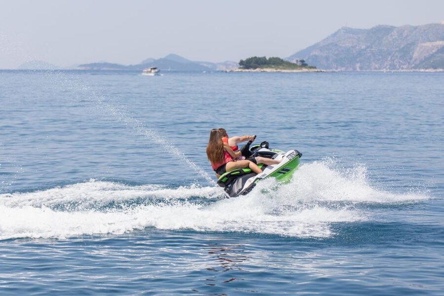 Cavtat: Jet ski rental - Key points to know before you go