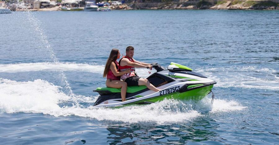 Cavtat: Jet ski rental - The Yamaha two-seater ride: how the timing and speed really feel
