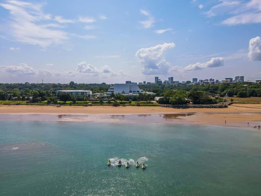 Darwin: Guided Jet Ski Tour - Choosing your pace: cruising the Darwin coastline with a guide