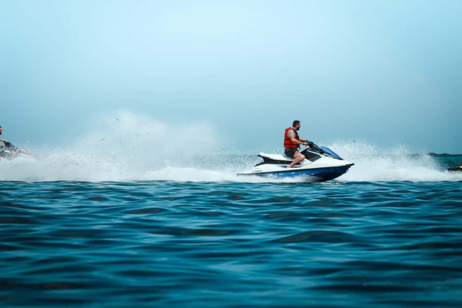 Doha Jet Ski Adventure – Ride the Arabian Waves - Getting From Your Hotel to Katara: The Calm Before the Speed