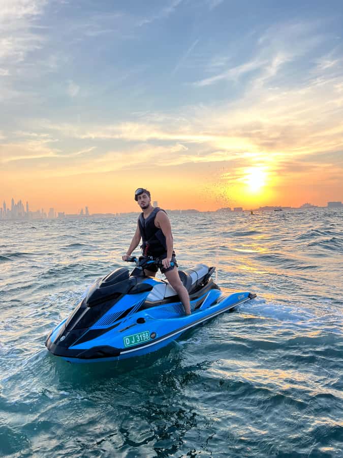 Dubai: 30-Minute Jetski Tour - Where to Meet at Jumeirah 4 Harbor (Umm Suquem 1): The Exact Spot