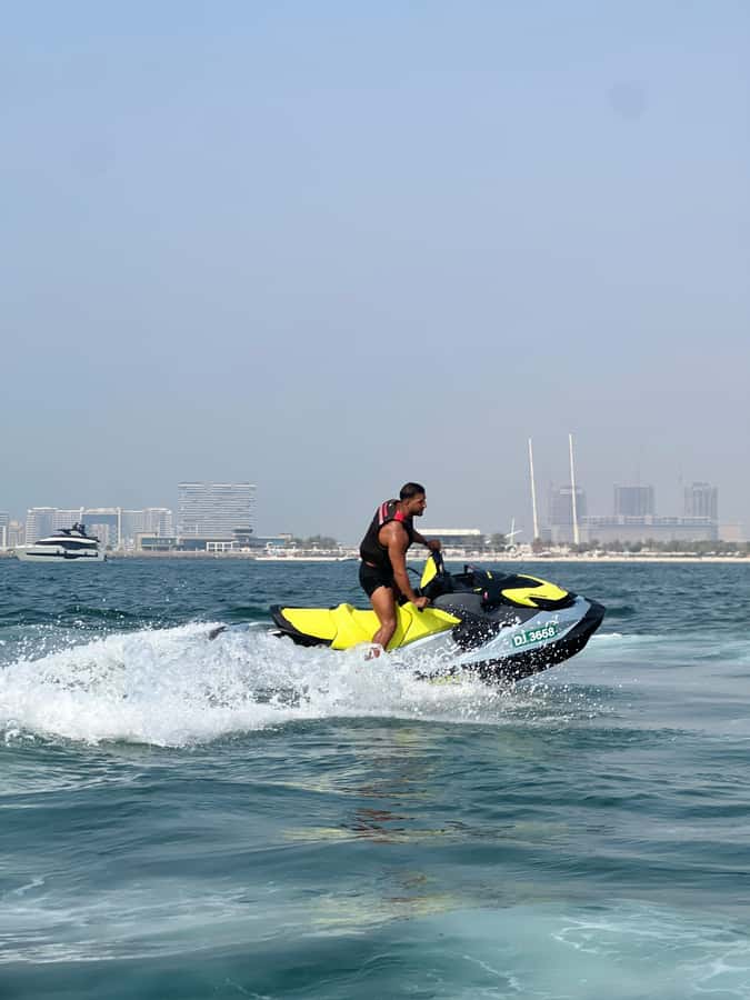 Dubai East: Guided JetsKi Ride with Sound System! - Dubai Marina East to Dubai’s icons: what this jet ski outing feels like