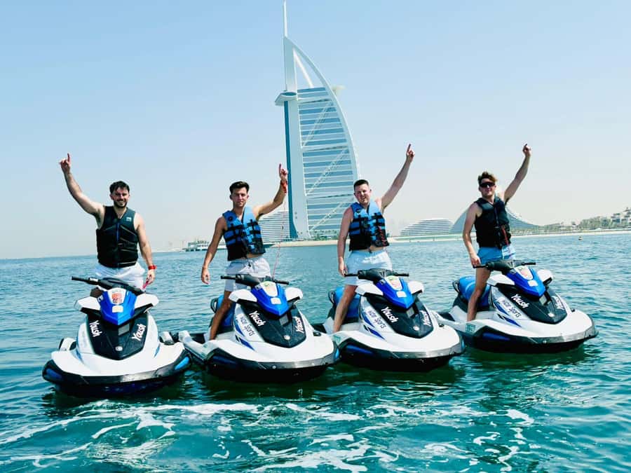 Dubai: Jet Ski 30Min & 30Min Jet Car Burj Al Arab Adventure - Small practical tips that make the ride smoother
