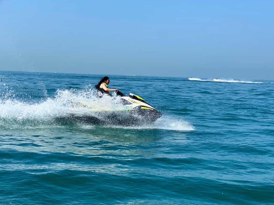 Dubai: Jet Ski Ride with Photos and Videos - 1 Hr - Umm Suqeim safety briefing: the part that keeps the fun safe