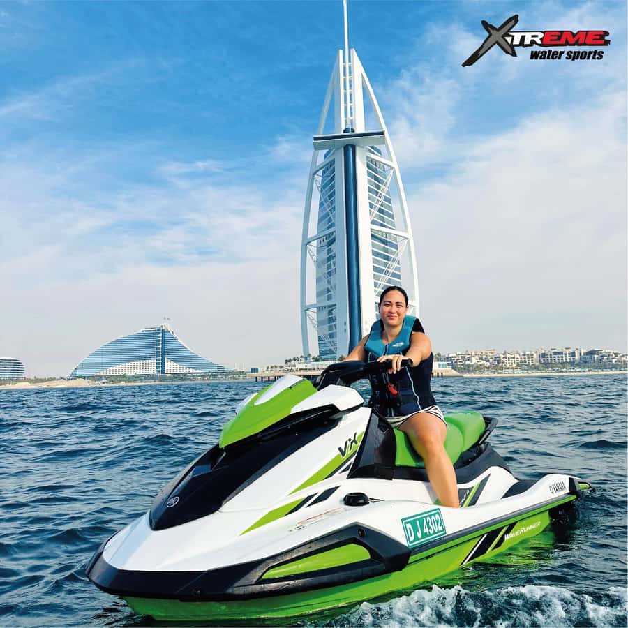 Dubai: Jet Ski Ride with Photos and Videos - 1 Hr - Pro photos and videos: why this part is worth extra attention
