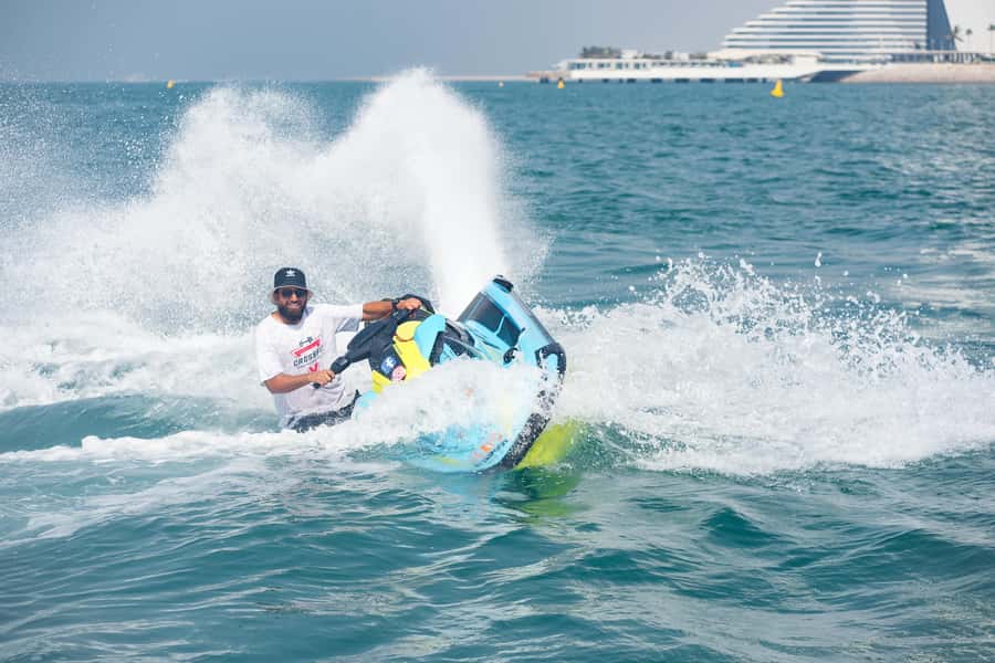 Dubai: Jet Ski to Atlantis with Videos, Photos and Ice Cream - Palm Jumeirah pass and the beach break