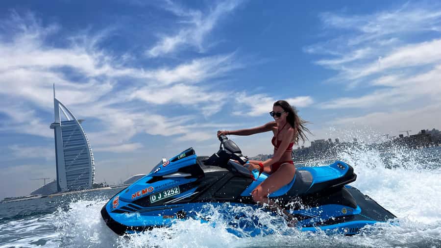 Dubai: Jet Ski to Atlantis with Videos, Photos and Ice Cream - Atlantis The Royal and Atlantis The Palm from sea level