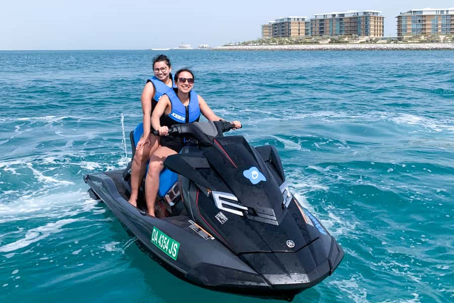 Dubai: Jetski Ride up to 2 People with Photos & Refreshments - After the ride: juice, bottled water, and getting your stuff back