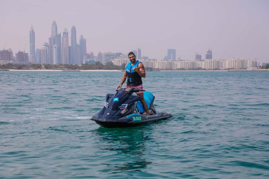 Dubai: Jetski Ride up to 2 People with Photos & Refreshments - Safety briefing that actually sets you up to ride
