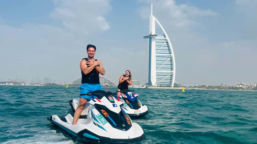 Dubai: Jetski to Burj Arab-Atlantis w Pic, Video & Icecream - Safety and Comfort: How the Captains Keep Control Without Killing the Fun
