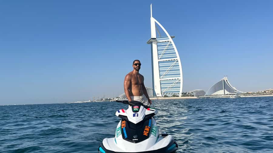 Dubai: Jetski to Burj Arab-Atlantis w Pic, Video & Icecream - Price and Value: Is $33 Worth It for a 30-Minute Dubai Icon Run?