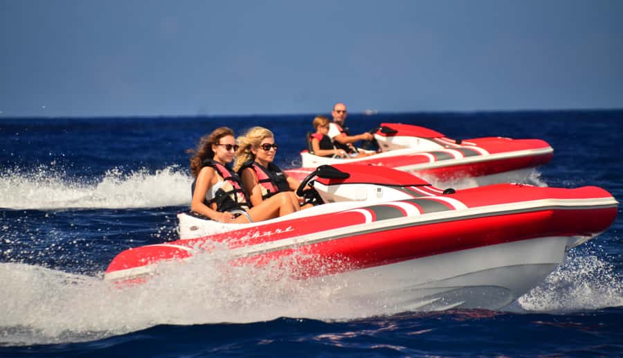Dubai: Private Self-Drive SeaKart Jet Ski Boat Tour - The private-drive format: instructor-led, you in control