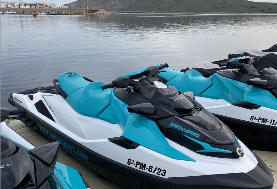 Excursion Jetski, 30 minutes - Fornells, Menorca - Entering Dia Complert Esports Nàutics Menorca (and what to do first)