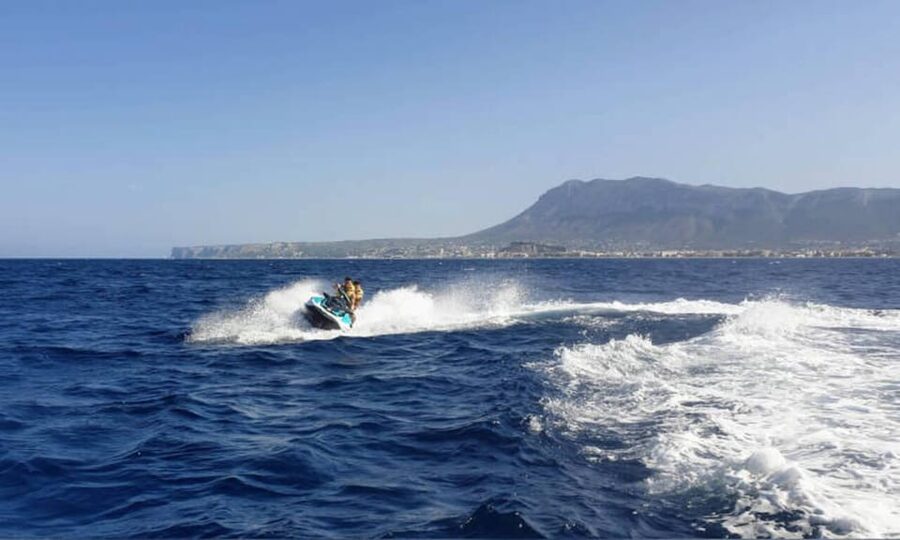From Dénia/Jávea: Cala Blanca Boat Trip with Jet Ski & Lunch - Jet ski with a pro: adrenaline that stays sensible