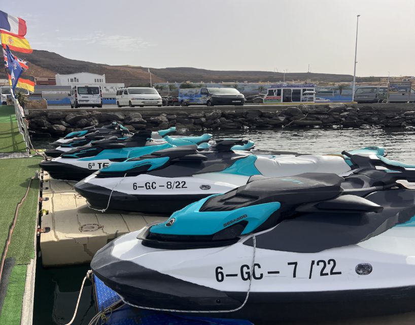 Fuerteventura : 1 hour JetSki Rental without licence - Jet Ski Power and Speed: Ask the Right Questions