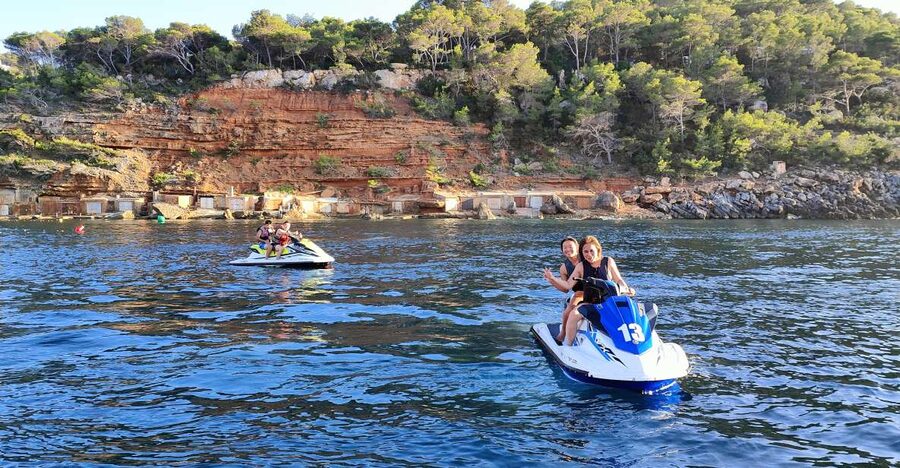 Ibiza Jet Ski Tour: San Antonio to Cala Salada - No License - Per-jet-ski pricing: when $141 is a smart deal