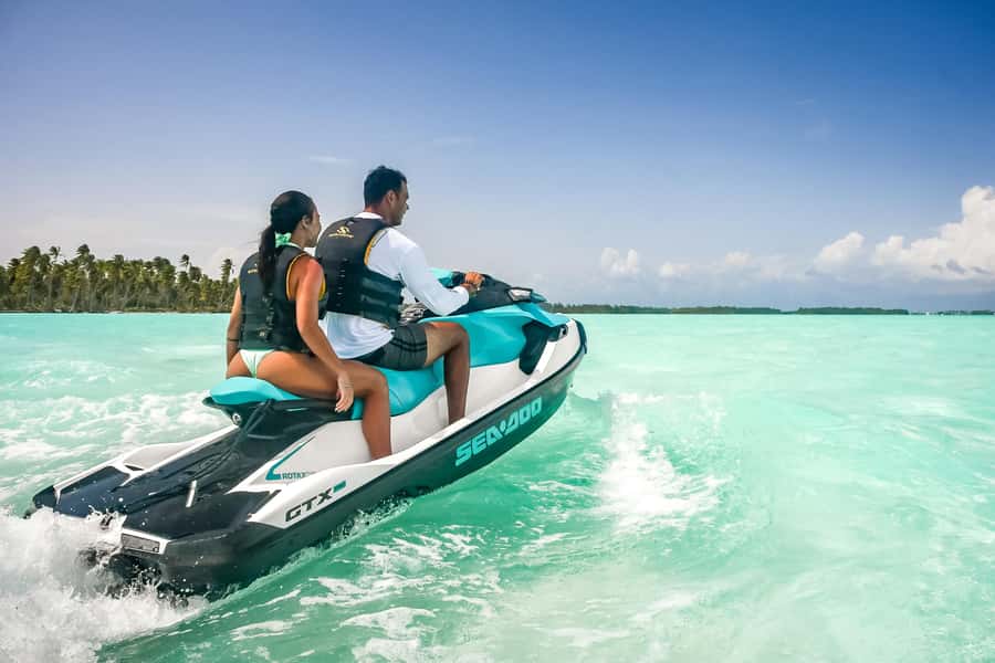 Jet Ski Around Bora Bora - Speed Through Paradise - Snacks and Refreshment: Included Fuel for the Ride
