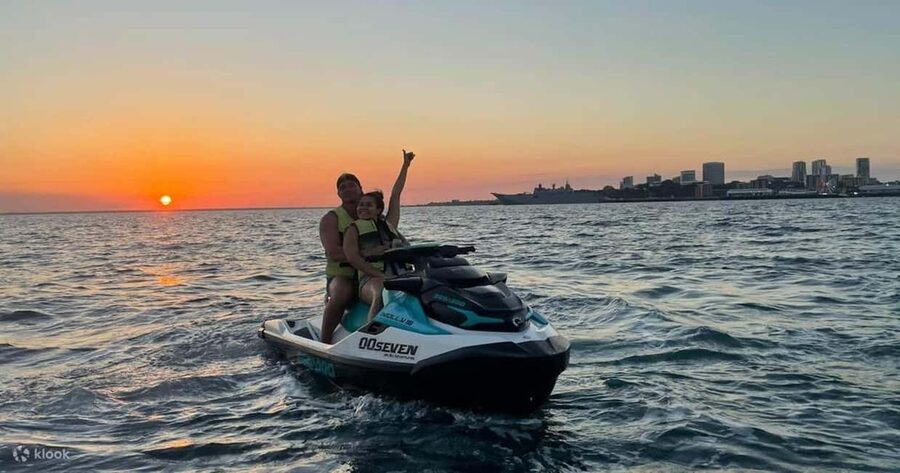 Jet ski safari from Puerto Calero to Papagayo Beach - What a 1-hour itinerary feels like in real time
