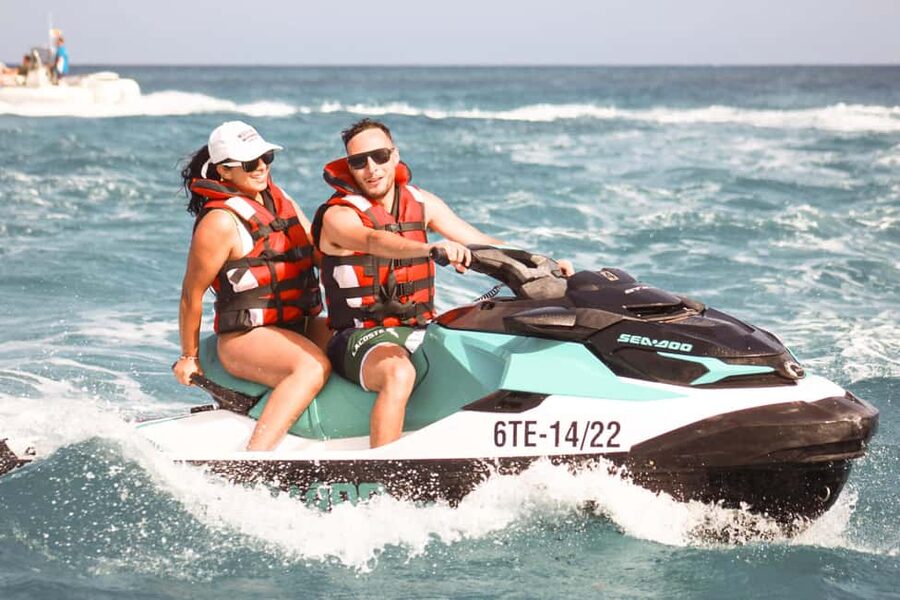 Jet Ski Tour Corralejo, Isla de Lobos - Safety on the jet ski: what’s included and who should skip it