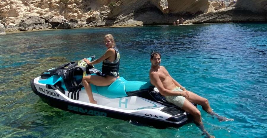 JET SKI TOUR to Atlantis From Sant Antony - IBIZA - The jet ski lesson: safety briefing first, fun second