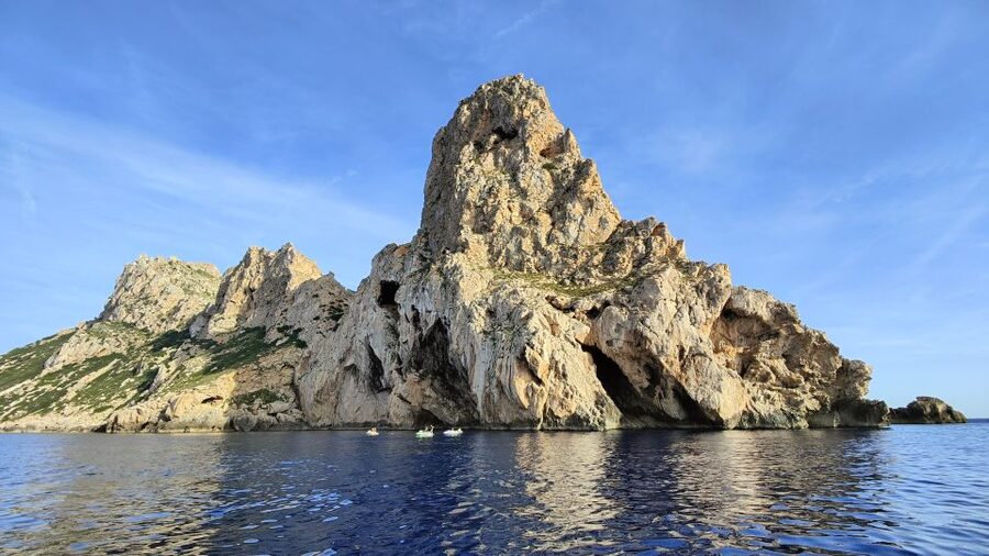 Jet Ski Tour to Es Vedra from San Antonio No license needed - Es Vedrà Break Time: Photos, Swimming, Snorkeling, and Sea Life Chances