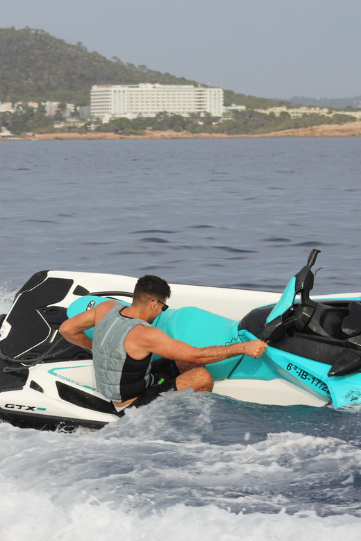 JET SKI TOUR to Margarita Island From San Antoni IBIZA - Entering the ride from Cala Bassa Beach at San Antonio Port