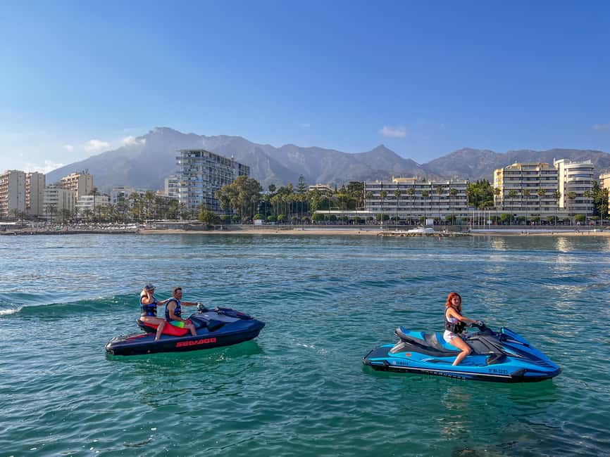 Jetski: Guided Tours - The Jet Skis: New Machines, Included Fuel, and Real-World Comfort