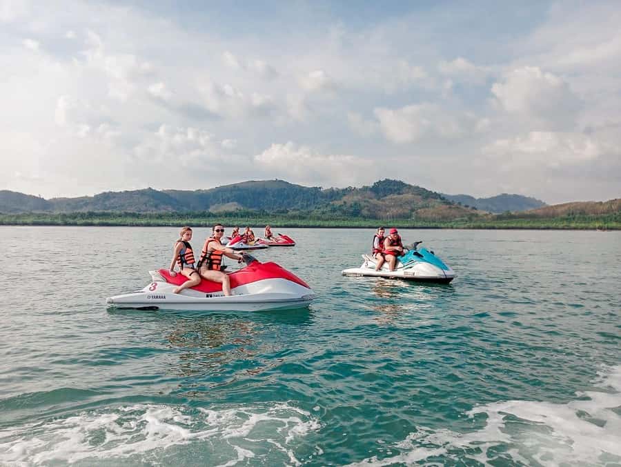 Jetski Halfday - Ride to Rang Yai Island: the start of the island-hopping rhythm