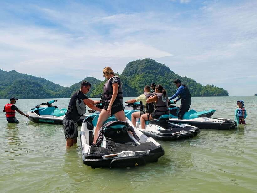 Langkawi: Jet Ski Tour Island Hopping Dayang Bunting - What you’ll do on the islands: lake time, jungle time, kayak time