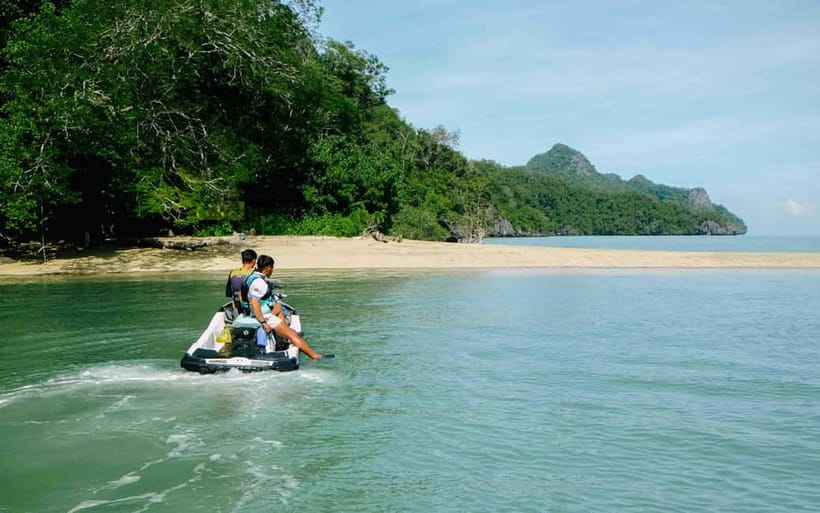 Langkawi: Jet Ski Tour UNESCO Kilim Geopark Free Video - Selat Panchor Cave: waterfall inside, plus a short shore walk