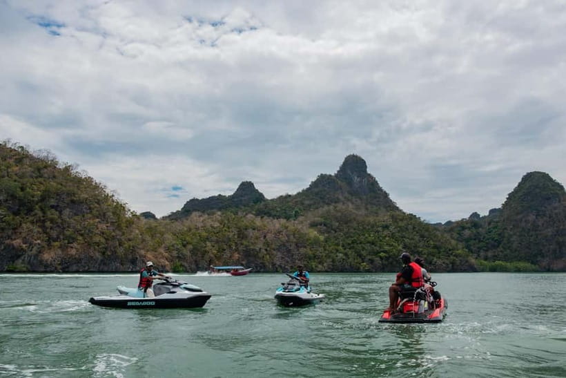 Langkawi: Jet Ski Tour UNESCO Kilim Geopark Free Video - Mangrove River Cruise: gliding through Kilim’s living waterways
