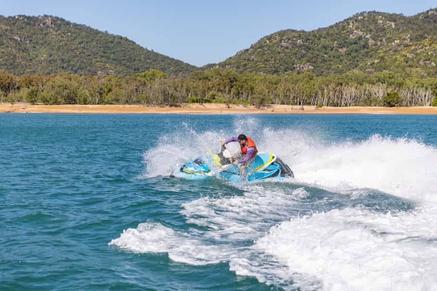 Magnetic Island 60-Minute Jet Ski Hire – 1 to 8 People - Sharing One Jet Ski Up to Eight Riders (Swap-Outs Explained)