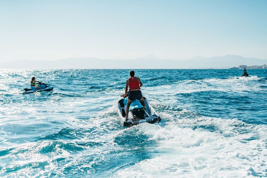 Mallorca: 25-Minute Palma Beach Jet Ski Excursion - Languages, group size, and how that helps you enjoy the ride