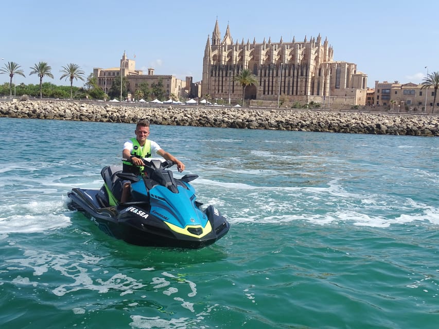Mallorca: Palma Beach - 55 minutes Jet Ski Excursion - The essentials: swimming, minimum ages, ID, and a driver contract