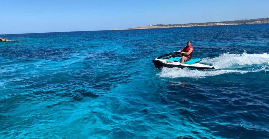 Mellieha: Jet Ski Rental with Safety Boat - Getting Oriented Near the Labranda Hotel and Timing Your Expectations