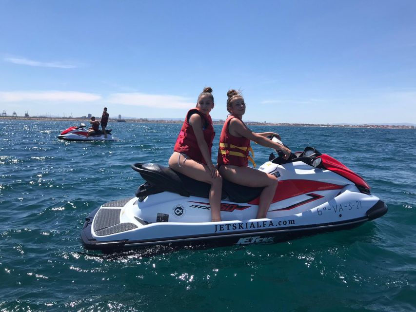 Valencia: Jetski experience with Guide - The guided route: marina orientation, quick photo stop, then riding