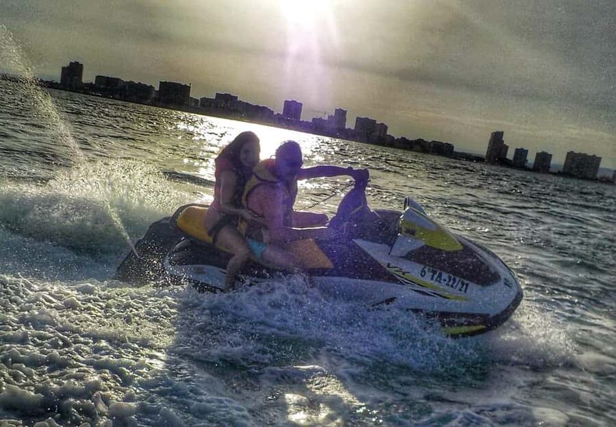 Valencia: Pobla de Farnals JetSki Rental, photos &BeachClub - Photo Session with an Instructor: How to Get Shots That Look Like You Tried